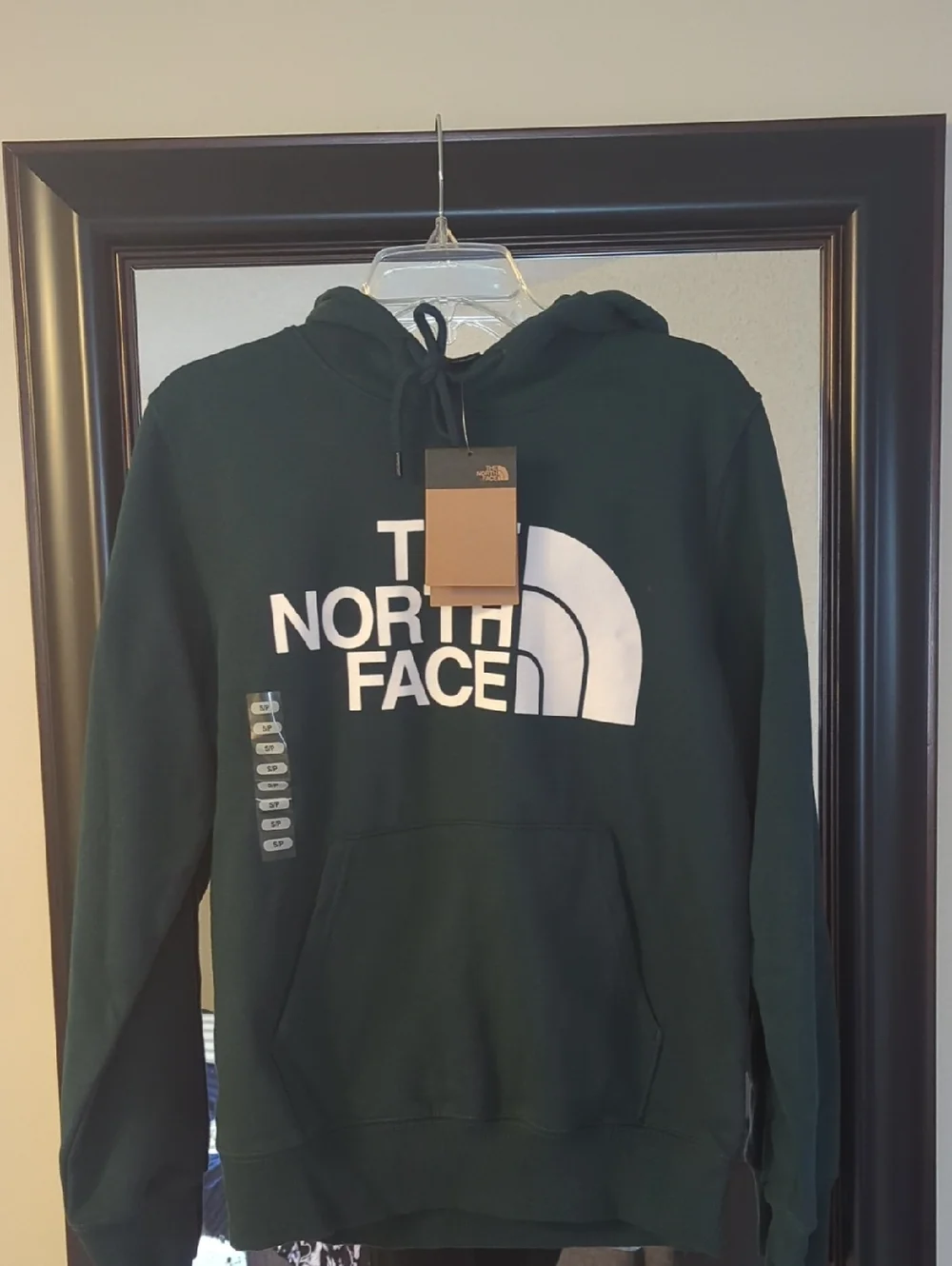 The North Face NWT Men's Dark Green Logo Hoodie Size S
